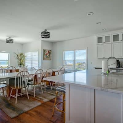 Brunswick Cabinets and Countertops