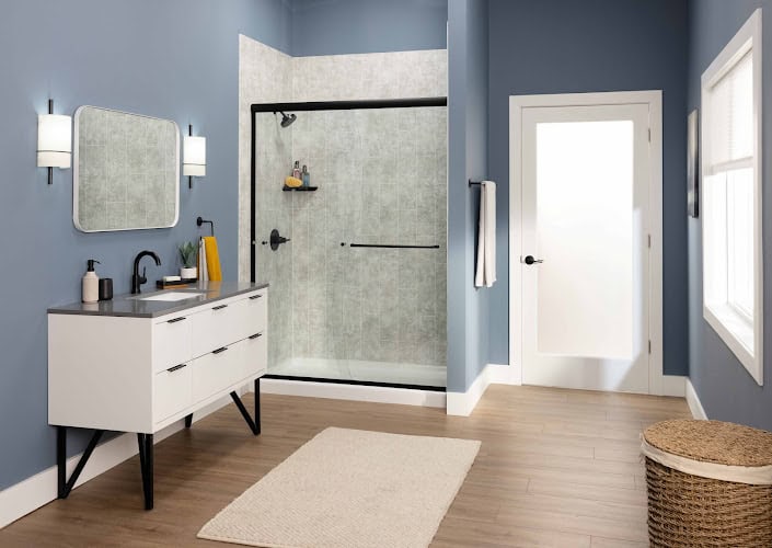 LUXURY BATH OF THE GULF COAST