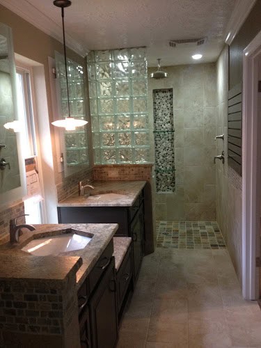 Houston Roofing & Construction