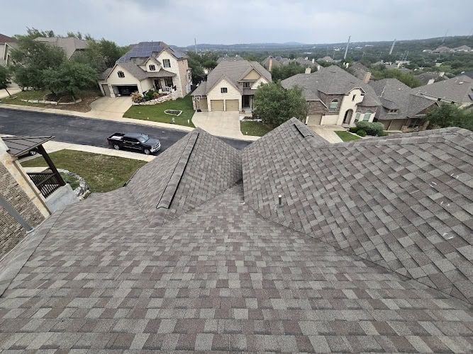 Blues Crews Roofing and Gutters