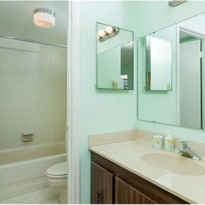 Topp Tile