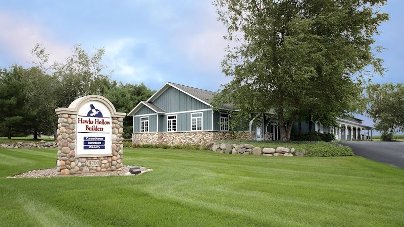 Hawks Hollow Builders