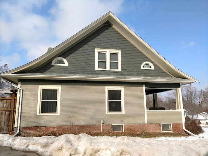 Clear Choice Exteriors & Bath Makeover of Iowa