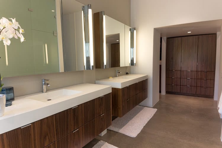 Hamilton Designs Inc