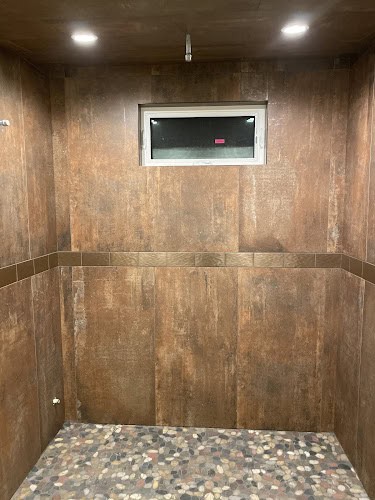 Moorhead Flooring LLC