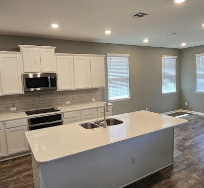 Royalty Remodeling, LLC