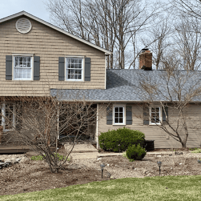 4 Seasons Construction & Roofing