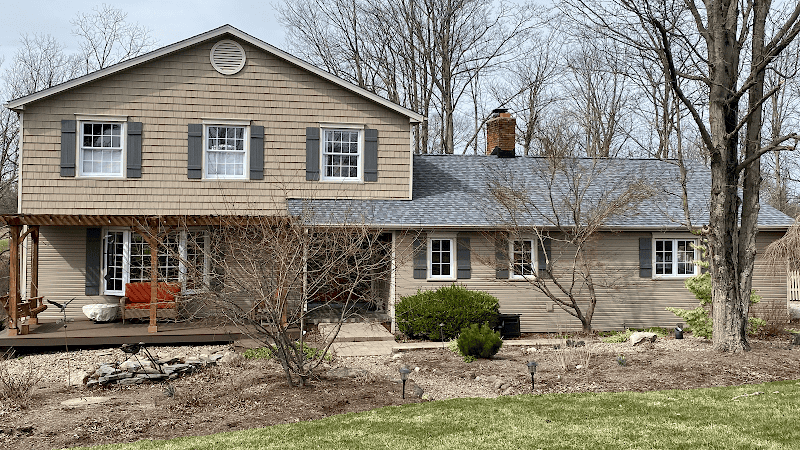 4 Seasons Construction & Roofing
