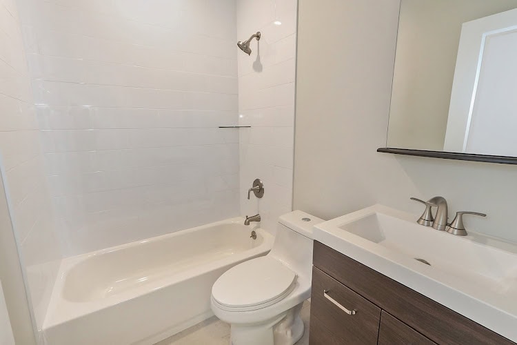 Renovate & Build LLC