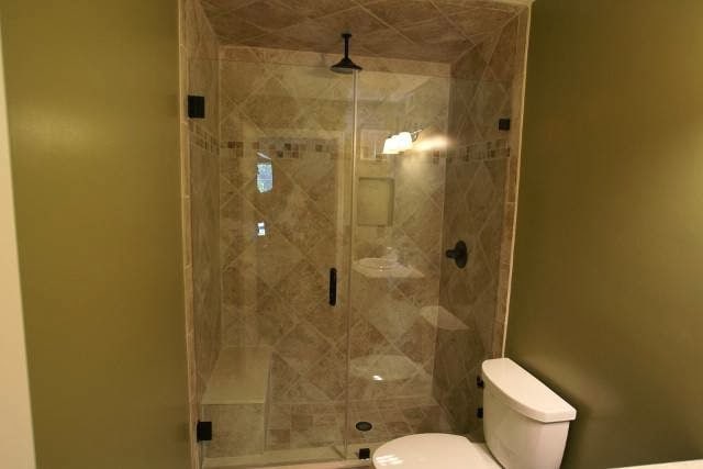 Metro Shower Door,LLC.