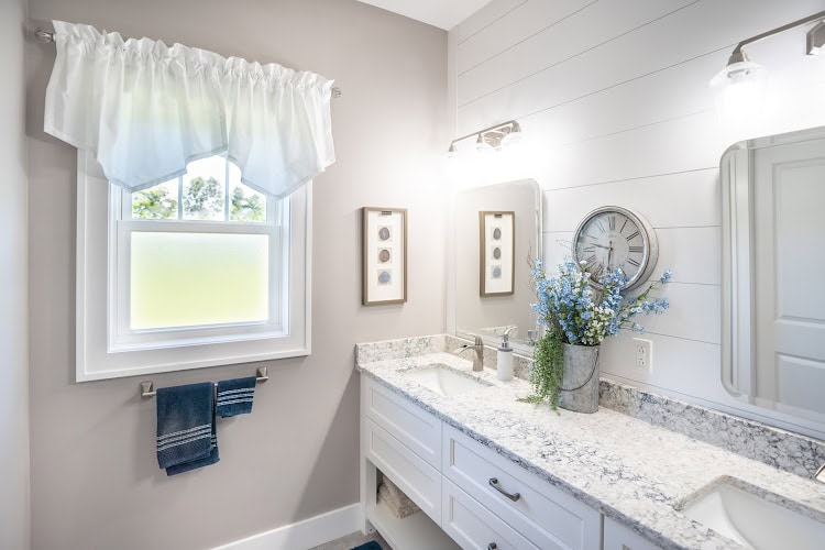 Window & Bath Depot USA of Milwaukee & Madison Wauwatosa Showroom