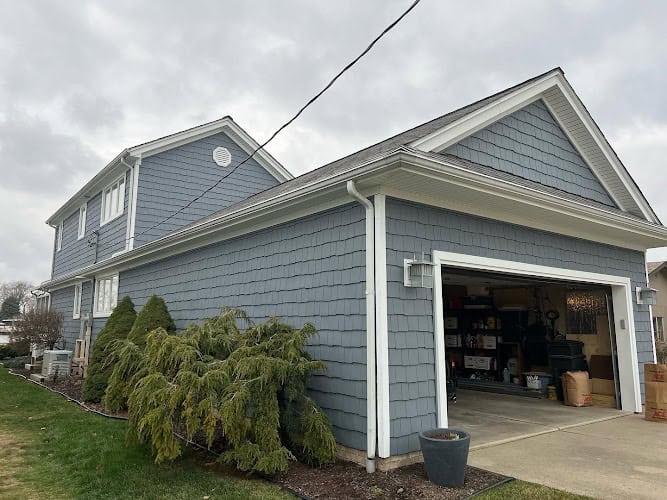 MCM Services Inc - ROOFING/SIDING/WINDOWS