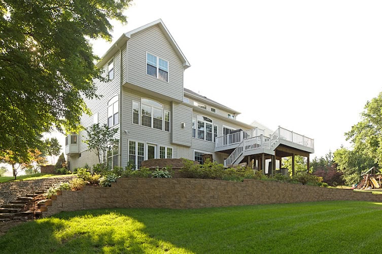 Starcom Design/Build