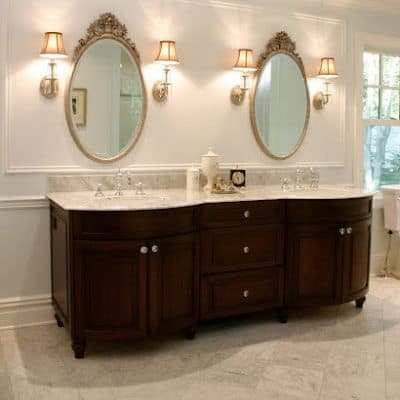 KITCHENS BY WOODWORKS