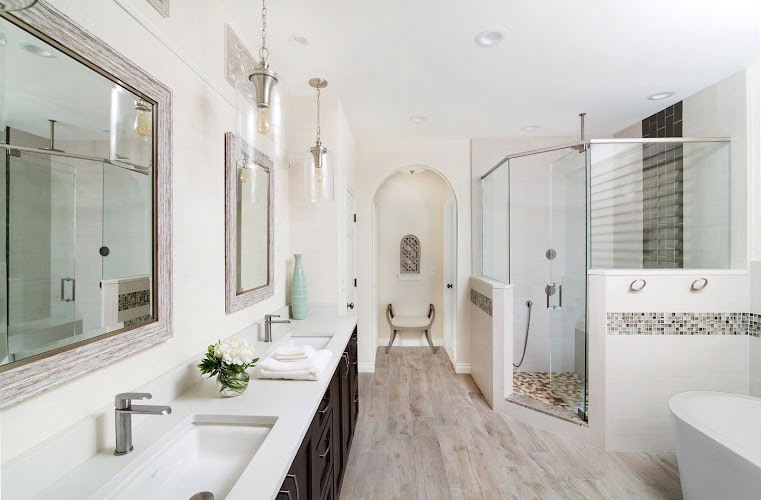 Decorating Den Interiors - Lois Pade