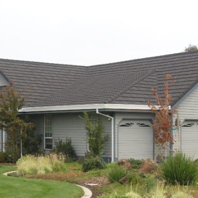 Straight Line Roofing & Construction