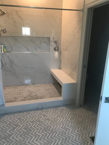 LeClaire Flooring & Design