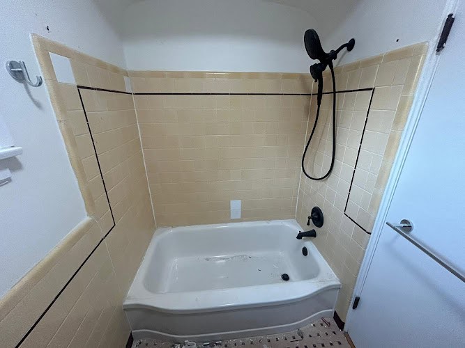 Miami Bathtub Refinishing