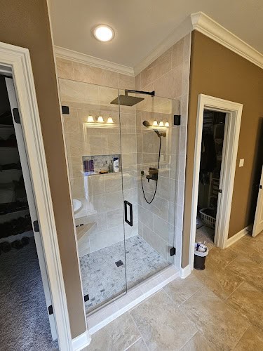Arnold's Flooring America