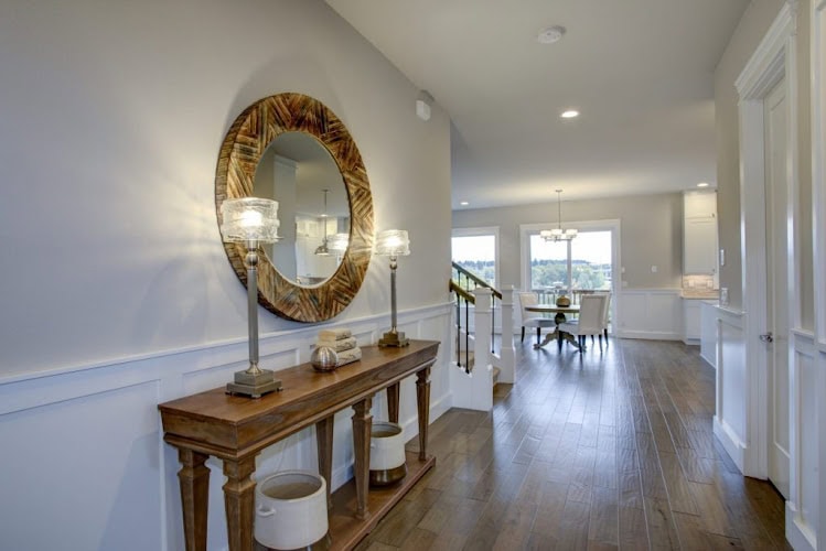 Mike's Flooring and Design Center