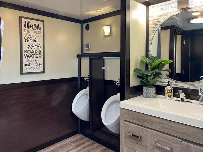 South Florida Luxury Rental Restroom LLC