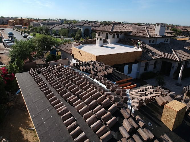 TraVek Remodeling & Roofing