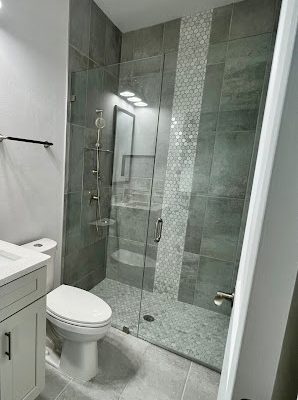 Busbet Group LLC