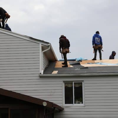 Oaks Roofing and Siding