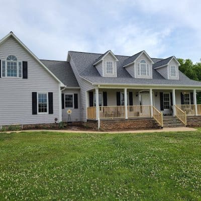 4 Carolina Services Inc.