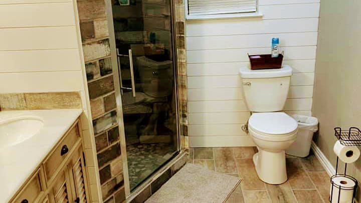 Steinberger Tile and Remodeling