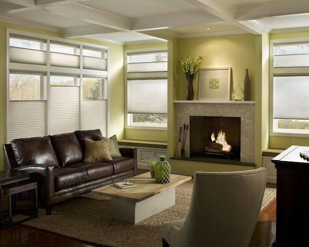 Feature Decor
