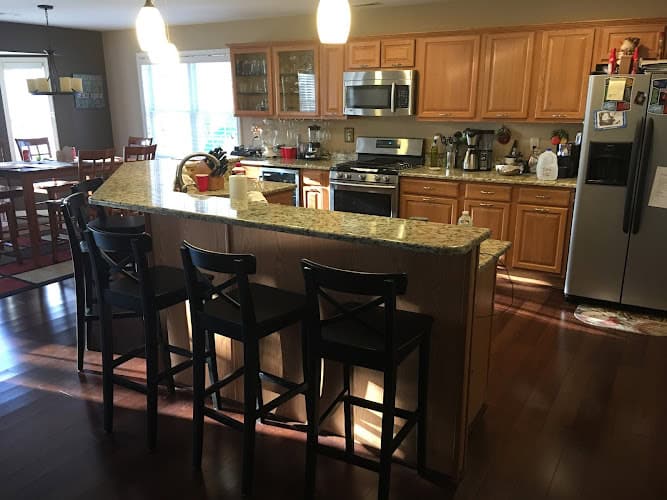 Unique Stones Granite & Marble Countertops