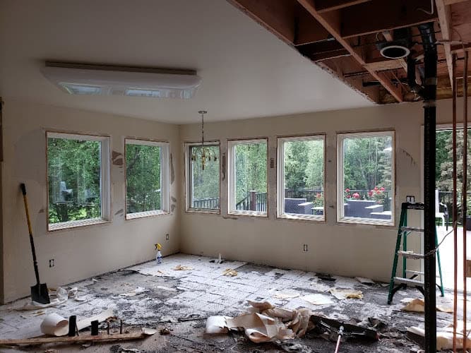 Roy Briley General Contracting. Fire and water damage restoration. Commercial/residential remodeling.