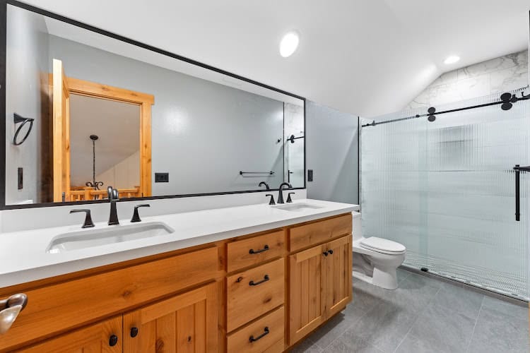Solid Kitchen & Bath