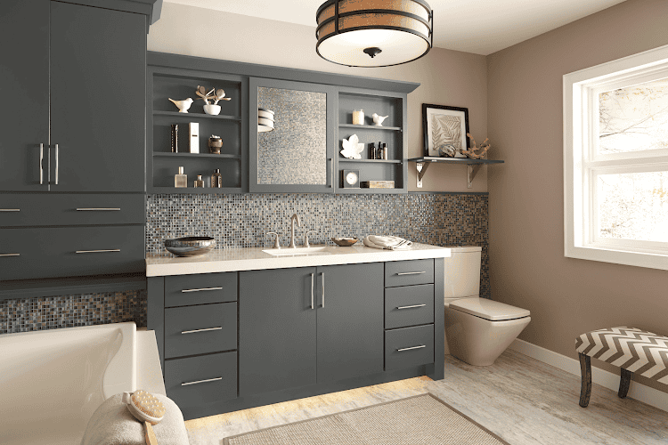 In Stock Cabinet Source - Cabinet Showroom and Warehouse