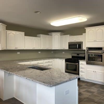 Portillo's Granite and Cabinets