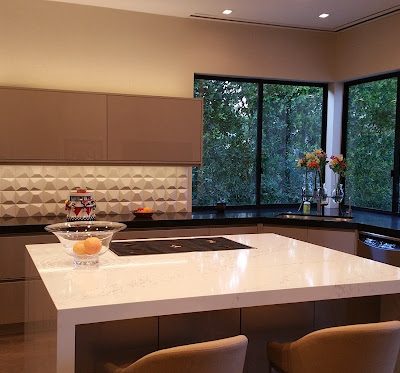 Kitchens Cabinets & Des