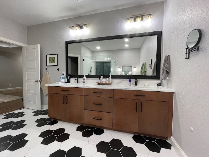 Ivy Cabinets