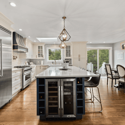 Center Island Contracting