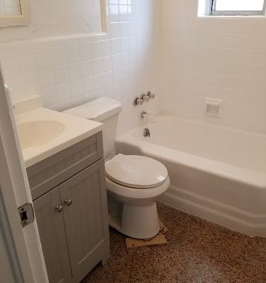 Nelson Tub & Tile Reglazing