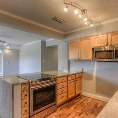 Stone Kraft Tiles and Cabinetry Inc.