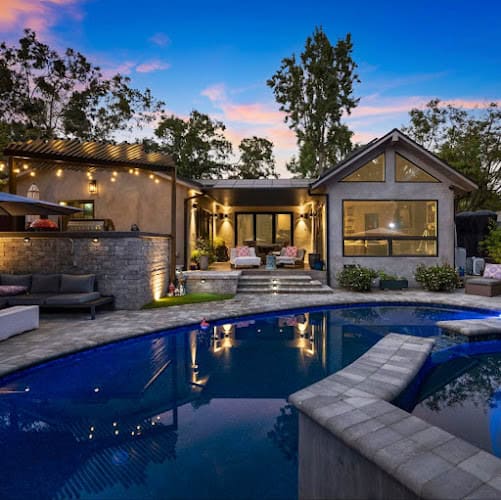 Adept Builders & Design Inc