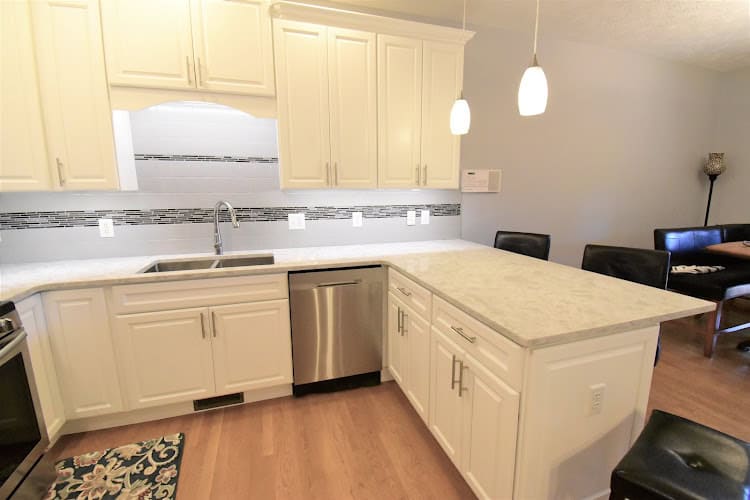 Top Tier Kitchens & Baths