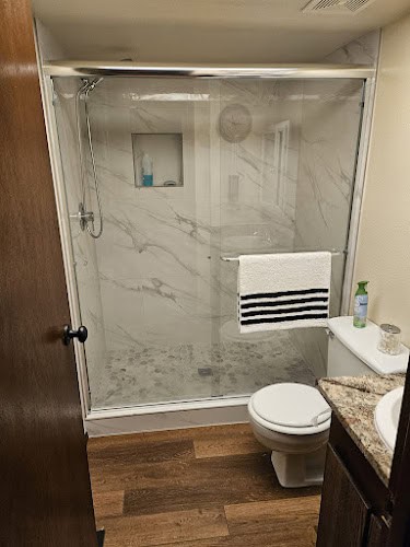 PC & TILE LLC.