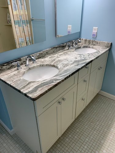 Peninsula Bath