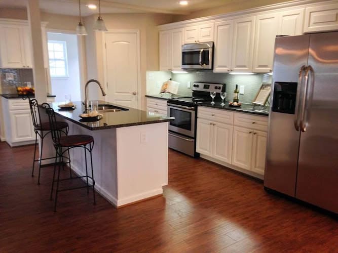 Stonewood Kitchen & Bath Inc