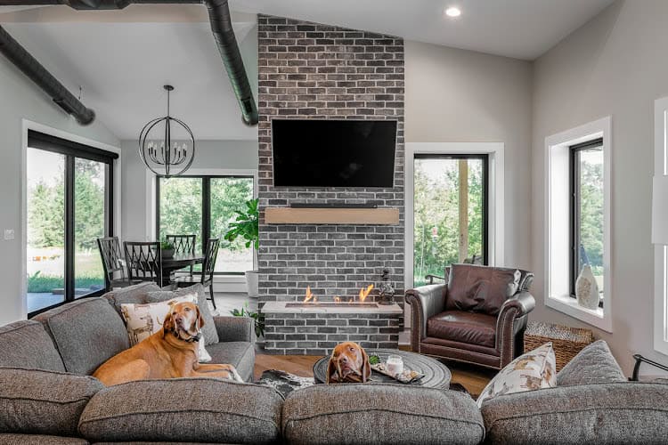 Compelling Homes