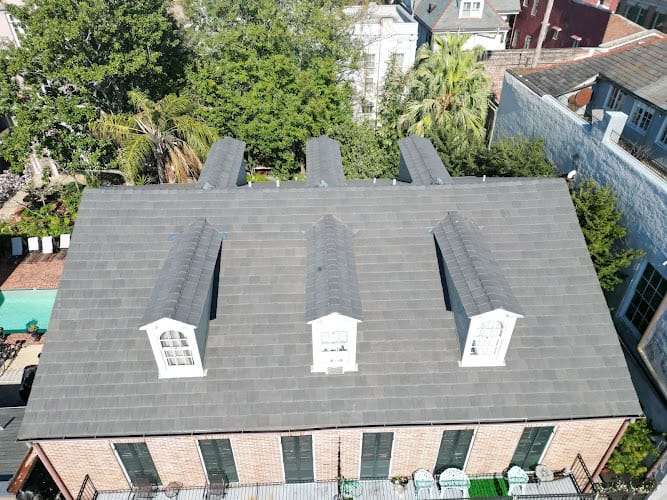 Lone Wolf Roofing