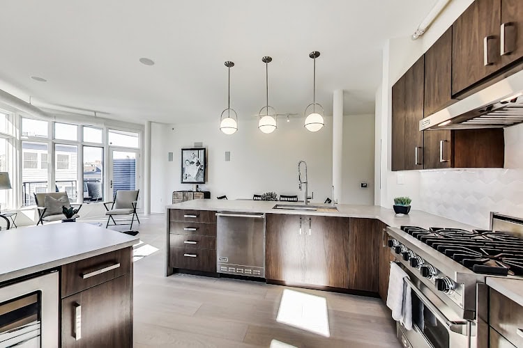 Davida's Kitchen & Tiles