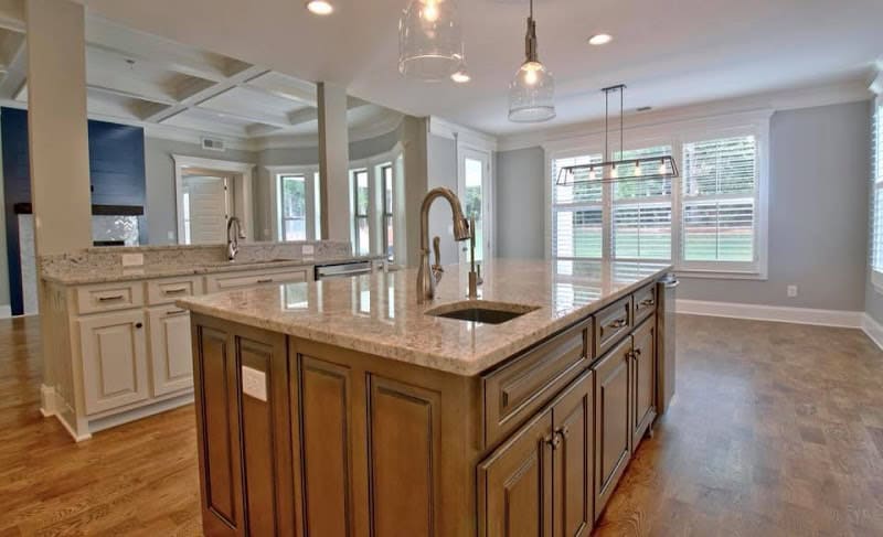 Metro Cabinets & Granite Creations